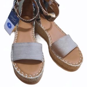 Women's sandals